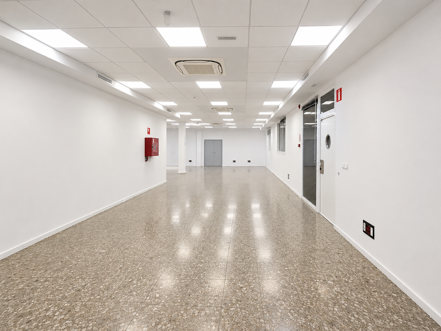 Edificio 73 — Sede corporativa