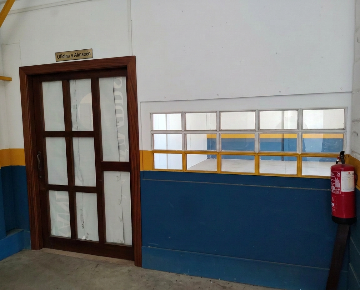 Opción C2 · Tu oficina, almacén y garaje en un solo lugar 3